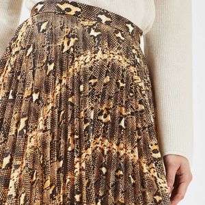 Topshop snake midi skirt 🖤🐍✨